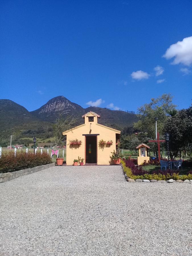 Hotel Campestre Franchesca 타비오 외부 사진